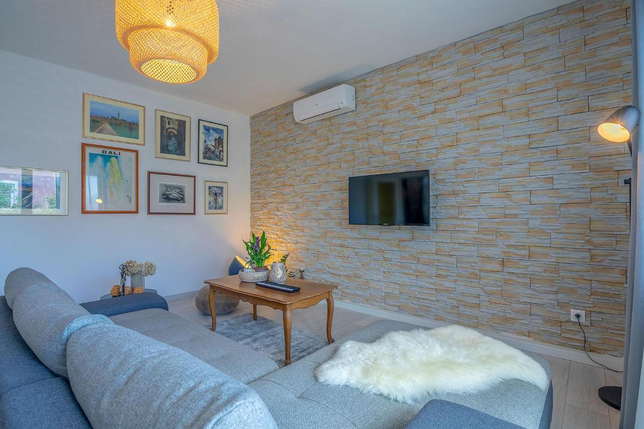 Premium 100M2 Sea View Apartment Ližnjan Buitenkant foto
