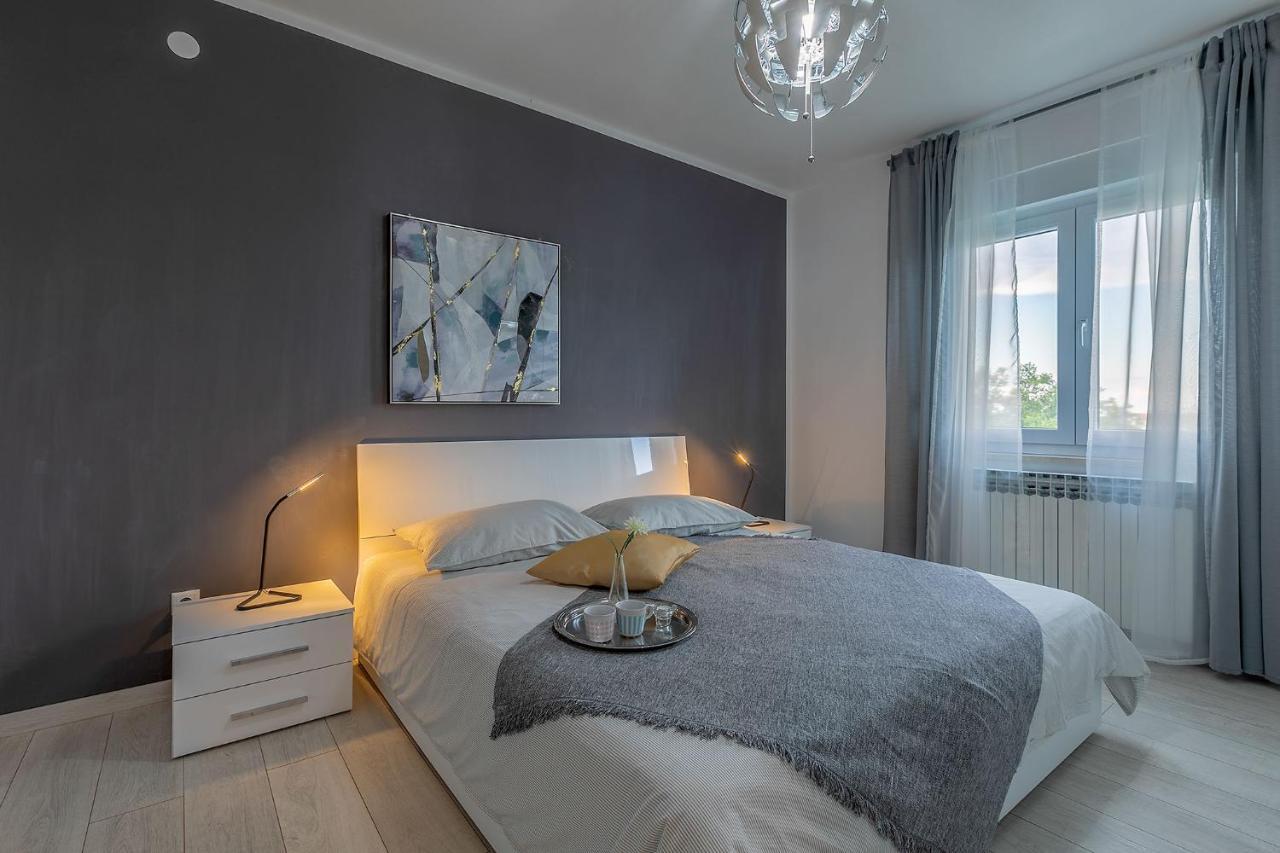 Premium 100M2 Sea View Apartment Ližnjan Buitenkant foto